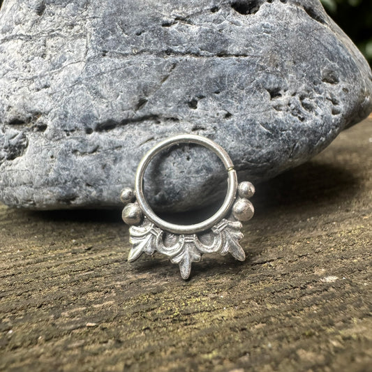 18g Three Spike Septum Ring